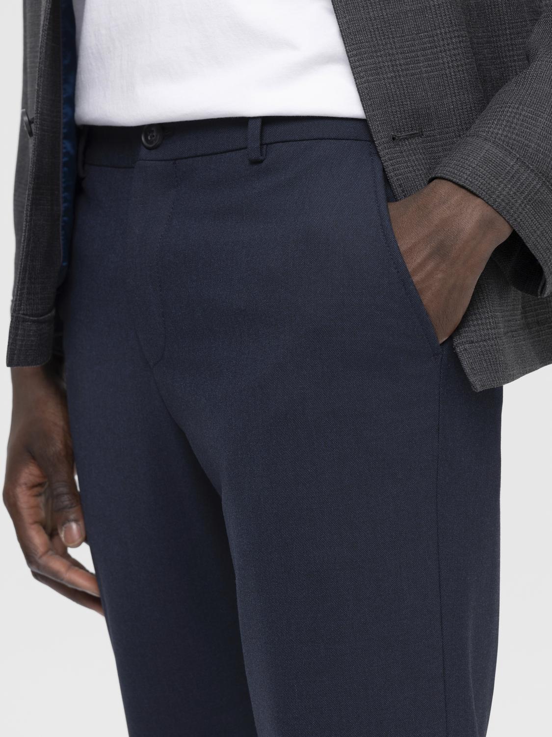 model_shot-detail